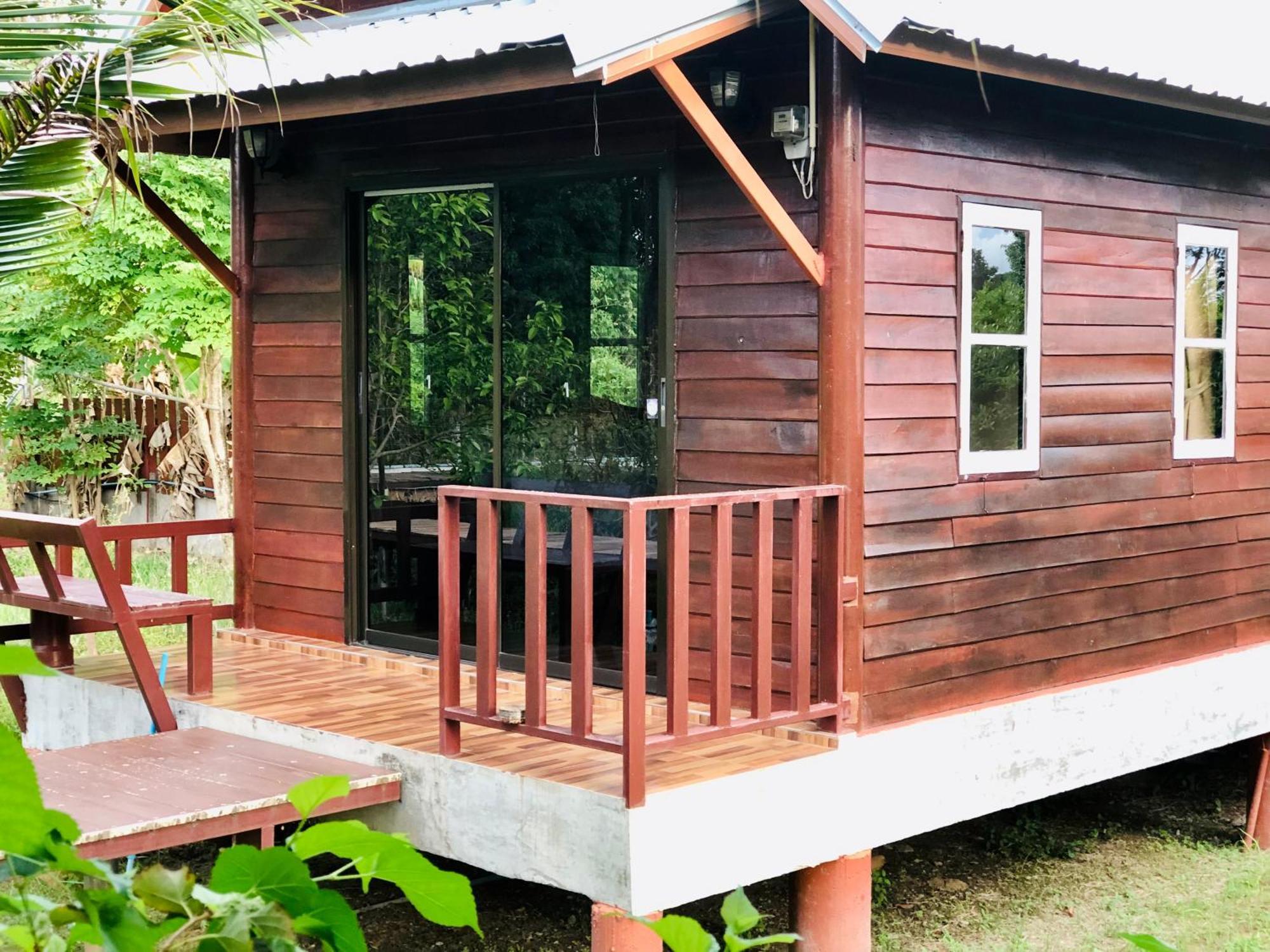 Baan Thung Home Stay Prasat Eksteriør billede