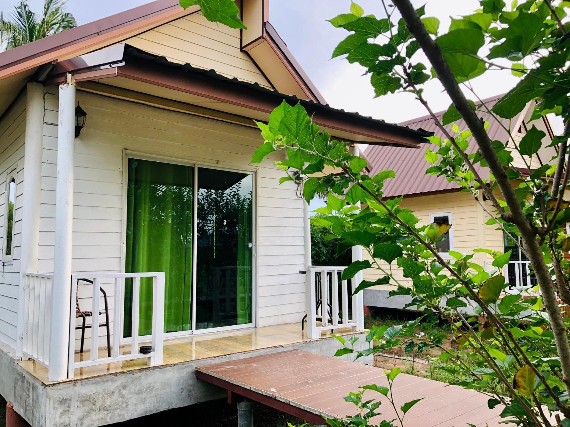 Baan Thung Home Stay Prasat Eksteriør billede