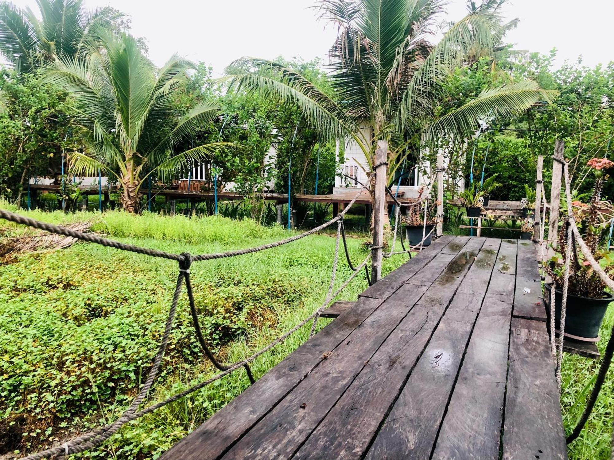 Baan Thung Home Stay Prasat Eksteriør billede