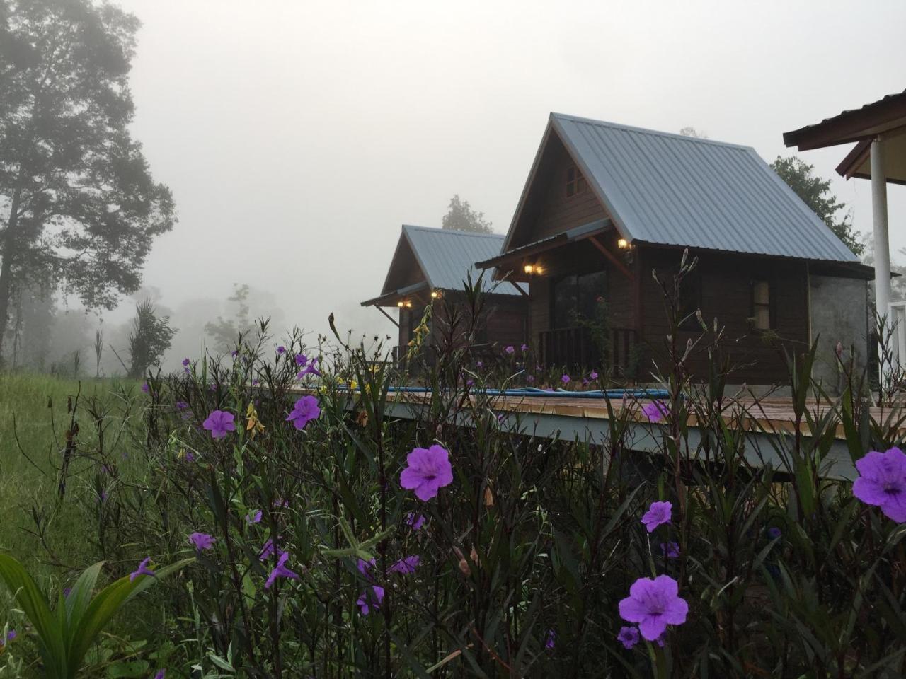 Baan Thung Home Stay Prasat Eksteriør billede