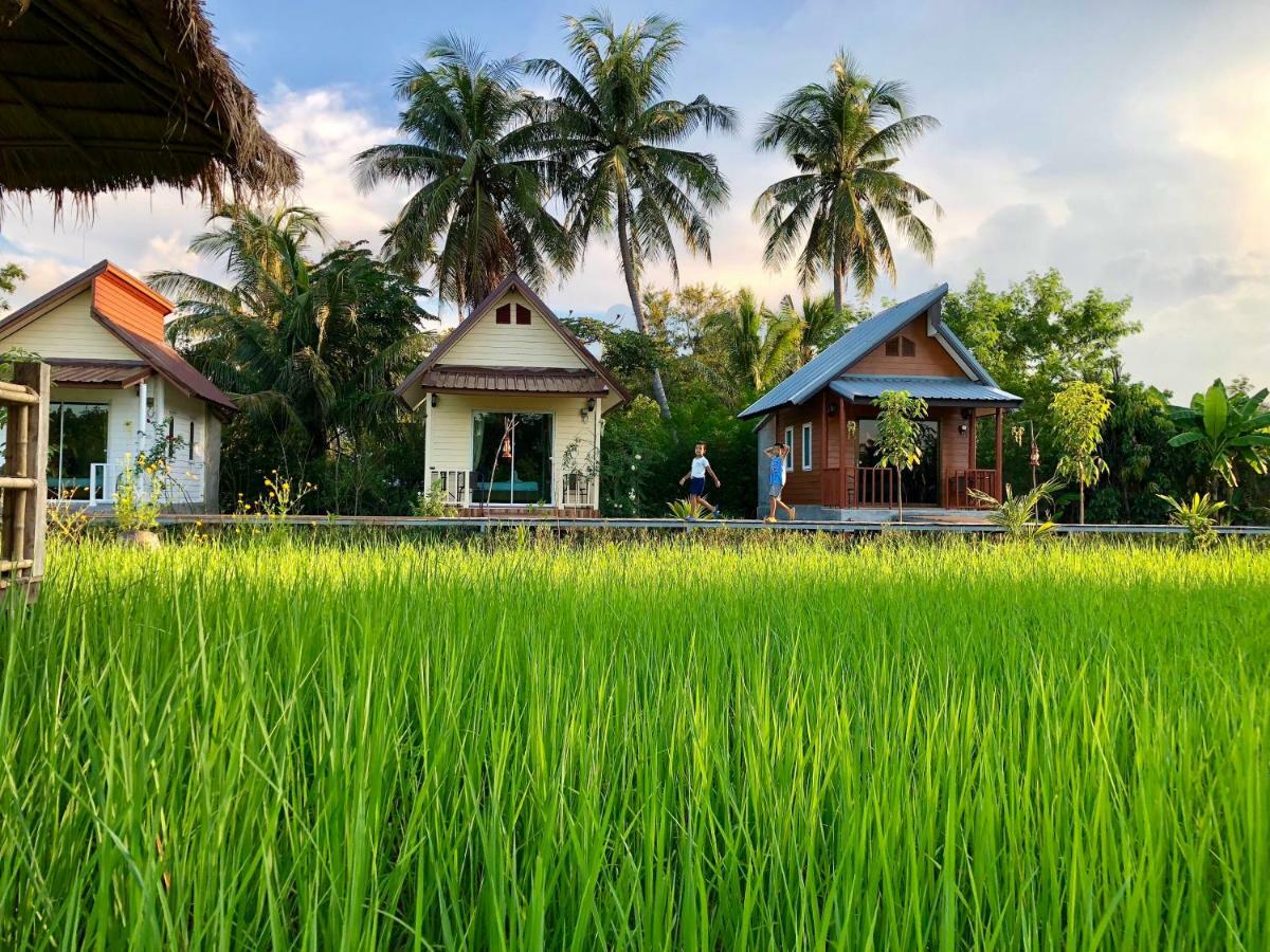 Baan Thung Home Stay Prasat Eksteriør billede