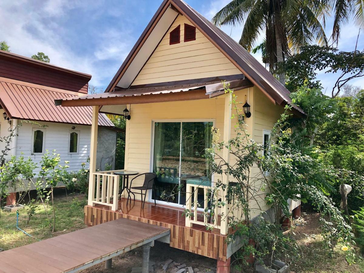 Baan Thung Home Stay Prasat Eksteriør billede